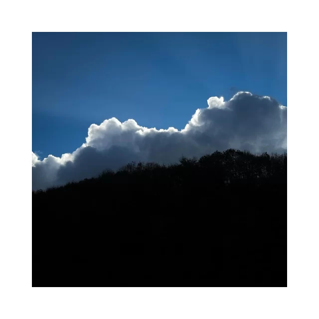 Who art in heaven
#frugy
.
.
.
.
.
#art #photography #photo #artphoto #artphotography #abstract #minimalism #streetphotography #iphoneography #iphone16pro #iphone #quimper #somewheremagazine #gominimalmag #gominimalmagazine #nowness @somewheremagazine @gominimalmagazine @nowness @letelegramme @cote.quimper @ouestfrance @ouestfrance.bretagne @ouestfrancequimper